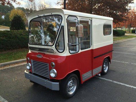 Rare RHD Postal Vehicle: Restored 1961 Willys-Jeep FJ-3 Fleetvan | Bring a Trailer Custom Lifted Trucks, Velo Cargo, Tiny Cars, Vw Vintage, Weird Cars, Willys Jeep, Vintage Trucks, Food Trucks, Classic Cars Trucks