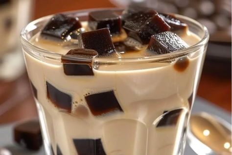 Coffee Jelly Recipe - recipestasteful Coffee Jelly Recipe, Coffee Jello, Jelly Store, Strawberry Cobbler, Coffee Jelly, Jelly Recipe, Unflavored Gelatin, Homemade Coffee, Refreshing Desserts