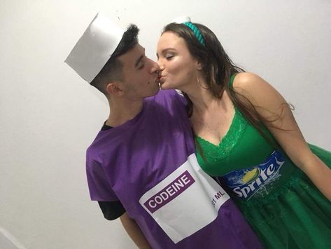 Cute Couples Costumes, Twitter Funny, Bae Goals, Halloween Diy Crafts, Aesthetic Photography Nature, Couple Halloween, Couples Costumes, Diy Costumes, Just Girly Things