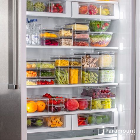 Healthy Fridge Goals, Fridge Goals Healthy Food, Full Fridge Goals, Dream Refrigerator, Fridge Organization Ideas, Chefs Kitchen Design, Pantry Organization Labels, Healthy Fridge, Dorm Fridge