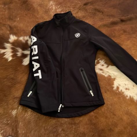 Women’s black Ariat Jacket Ariat Jacket Outfit, Ariat Jacket Woman Outfit, Ariat Outfit Women, Ariat Outfit, Ariat Jacket Woman, Ariat Sweater, Ariat Vest, Western Jacket Women, Ariat Clothing