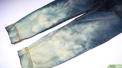 Bleach On Jeans, Paint With Bleach, How To Bleach Jeans, Drawing On Jeans, Bleach Jeans Diy, Bleach Jeans, Dye Curtains, Arashi Shibori, Bleach Denim