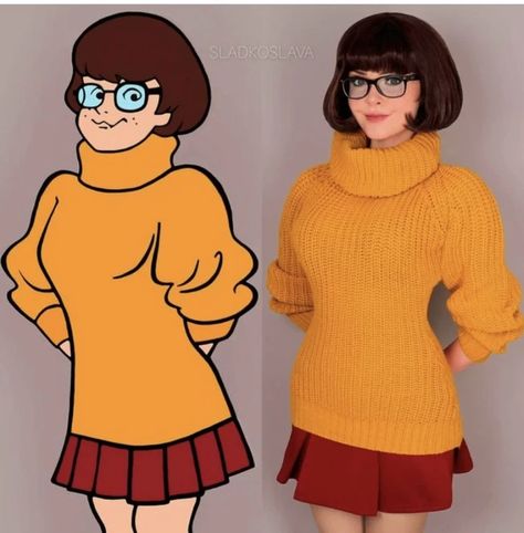 Rut Roh ! - nice post - Imgur Velma Cosplay, Velma Scooby Doo, Velma Dinkley, Fantasias Halloween, Red Skirt, Cosplay Makeup, Cartoon Character, Nice Tops, Scooby Doo