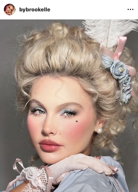 1800s Makeup, Marie Antoinette Makeup, Marie Antoinette Costume Halloween, Brookelle Mckenzie, Victorian Makeup, Marie Antoinette Aesthetic, Marie Antoinette Party, Marie Antoinette Costume, Princess Makeup