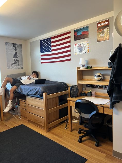 Men’s Dorm Ideas, Boy Dorm Rooms, Guy Dorm Room Ideas, Room Decor Ideas For Guys, Modern Dorm Room Ideas, Male Dorm Room Ideas, Guy Bedroom Ideas, Guys Dorm Room Ideas, College Dorm Room Ideas For Guys