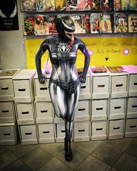 She Venom, Venom Cosplay, Symbiotes Marvel, Supergirl Cosplay, Spider Girl, Spider Gwen, Venom, Supergirl, Cosplay Anime