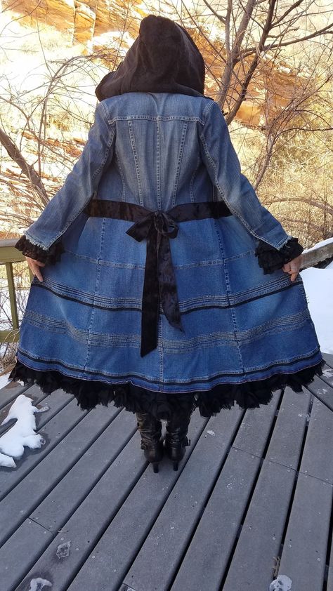 Hooded Blue Jean Jacket Long Duster, Gothic Victorian Steampunk Style - Etsy Denim Diy Clothes, Ropa Upcycling, Denim Duster, Upcycled Jackets, Upcycled Denim Jacket, Denim Crafts Diy, Upcycle Clothes Diy, Diy Craft Ideas, Long Duster