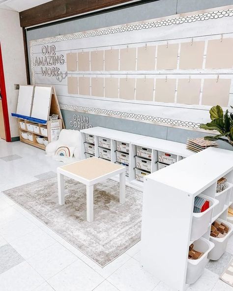 All posts • Instagram Classroom Clouds Decor, Classroom Carpet Area, Cozy Corner Classroom, Cozy Classroom Ideas, Comfy Classroom, Ikea Classroom, Welcoming Classroom, Cozy Classroom, Happy Classroom