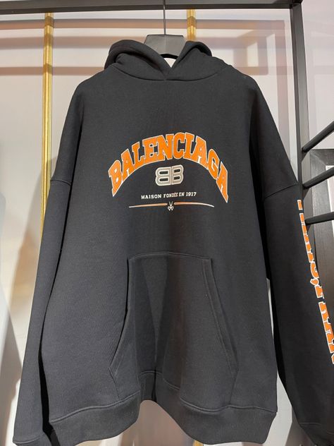 Maison Balenciaga Hoodie Wide Fit in black, orange and white heavy fleece Balenciaga Hoodie, Future Lifestyle, Black Orange, Fit In, Orange Black, Balenciaga, Prada, Lifestyle, Orange