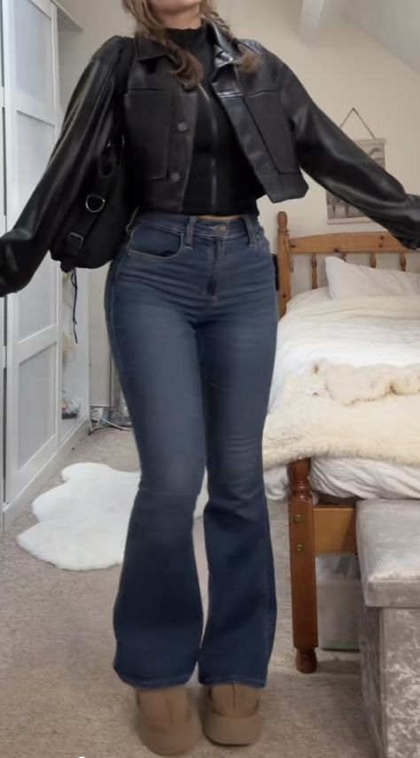 Bootcut Jeans And Boots Outfit, Dark Blue Bootcut Jeans Outfit, Dark Bootcut Jeans Outfit, Black Jacket Outfit, Iit Bombay, Chubby Girl Outfits, Bootcut Jeans Outfit, Jeans Outfit Winter, Uni Outfits