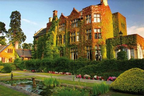 Exterior of Pennyhill Park Big Wedding Venues, Pennyhill Park, Large Wedding Venues, Birmingham Botanical Gardens, City Wedding Venues, London Wedding Venues, London Venues, Castle Hotel, Wedding Guest List