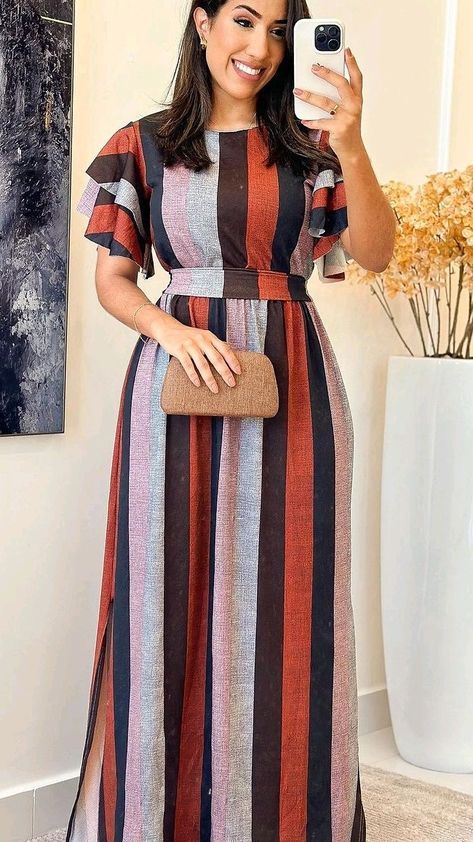 Latest Chiffon Gown Styles, Chiffon Bubu Gown Styles, Latest Material Gown Styles, Modest Dress Outfits, Material Gown, Dress For Chubby Ladies, Materials Gown Style, Bubu Gown Styles, Fancy Short Dresses