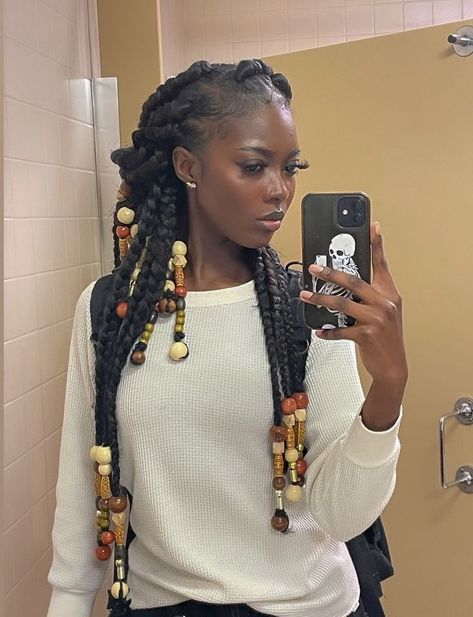 Box Braids Beads, Hair Expo, Jumbo Box Braids, Short Locs Hairstyles, Faux Locs Hairstyles, Fabulous Hair, Cute Box Braids Hairstyles, Braids With Beads, Pretty Braided Hairstyles