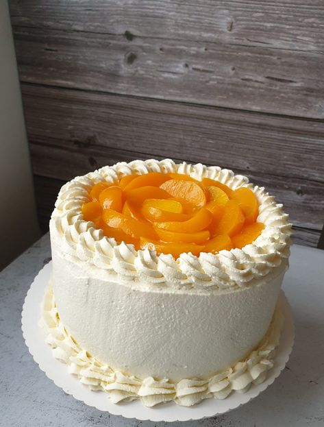 Mexican Cake, Layer Cake Filling, Tres Leches Cake Recipe, Whipped Cream Cakes, Peach Cake, Tres Leches Cake, Milk Cake, Cake Decorating Frosting, Cake Decorating Ideas