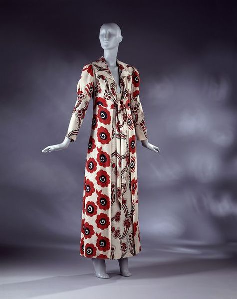 Celia Birtwell, Ossie Clark, English Fashion, Daisy Design, Day Designer, Chiffon Evening Dresses, High Waist Dress, 1970s Fashion, 1960s Fashion