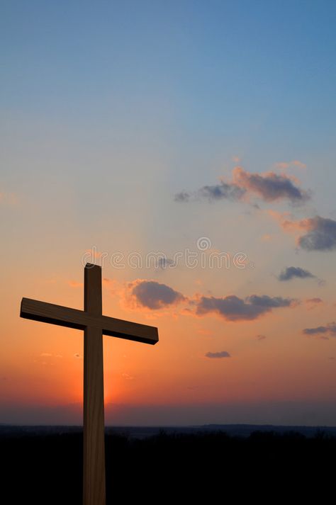 Cross With Sunset, Cross Aesthetic, Fashion Show Poster, Cross Wallpaper, Colorful Sunset, Business Instagram, Quotes Prayer, Cute Simple Wallpapers, Jesus Images