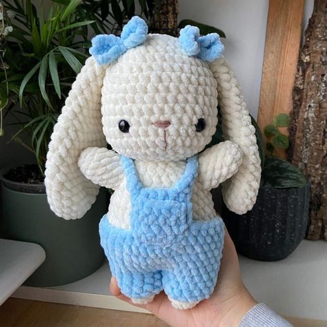 Amigurumi Minta, Easy Crochet Animals, Pola Amigurumi, Crochet Bunny Pattern, Bunny Crochet, Crochet Rabbit, Crochet Animals Free Patterns, Crochet Design Pattern, Kawaii Crochet