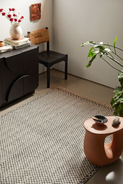 Add a cozy finishing touch to your floor space with this woven cotton rug topped with a micro-checkered motif. Finished with a zig-zagging border, this low-profile rug features a brushed texture that brings a modern look to your space. Trimmed with tassels along the edge. Available exclusively at Urban Outfitters.Features. Brushed rug from UO Home Low-profile silhouette made from woven cotton Topped with a micro checkered motif for a modern-minimalist touch Recommended for use with rug pad UO ex Checkerboard Rug, Profile Silhouette, 5x7 Rugs, Uo Home, Printed Rug, Hand Printed Fabric, Checkered Rug, 8x10 Rugs, Rustic Rugs