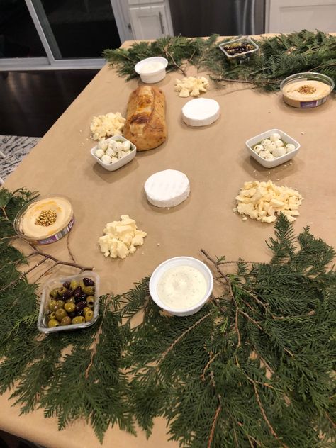 Appetizers Table, Holiday Platters, Christmas Cocktail Party, Block Of Cheese, Charcuterie Inspiration, Grazing Table, Charcuterie And Cheese Board, Charcuterie Recipes, Christmas Brunch