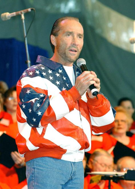 Lee Greenwood, The Oak Ridge Boys, God Bless The Usa, My Love Song, Extreme Makeover, New Children's Books, Ft Worth, Country Music Artists, Country Music Stars