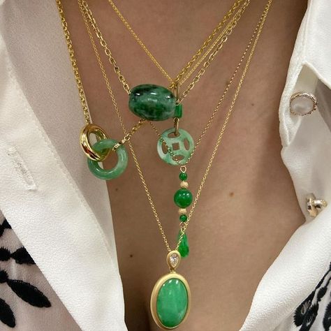 Faberge Jewelry, Stacked Necklaces, Necklace Layering, Closet Inspiration, Jade Necklace, Layered Jewelry, Jade Jewelry, Beaded Pendant, Layered Necklaces