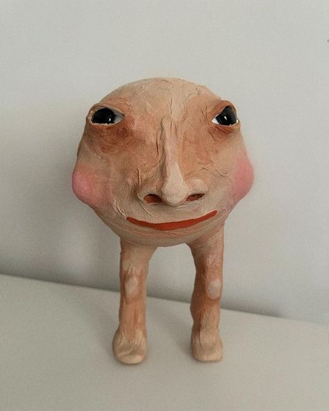 Creamy Canoli (@creamycanoli) • Photos et vidéos Instagram Ella Core, Weird Characters, Funny Characters, Instagram Face, Velvet Cloth, Clay Face, Ugly Dolls, Clay Faces, Model Art