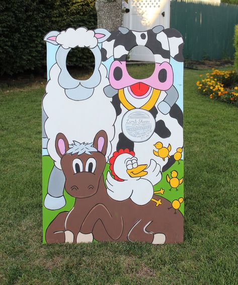 Festival Photo Booth, Fall Outdoor Decorations, Photo Cutout, Animal Cutouts, Photo Booth Prop, Barnyard Party, Festival Photo, Photos Booth, Farm Birthday Party