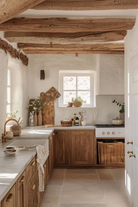 Rustic And Modern Kitchen, Rustic Italian Kitchen Tuscan Style, Minimal Rustic Kitchen, Renovated Farmhouse Kitchen, Country Modern Interior, Rustic House Kitchen, Kitchen Picture Ideas, Natural Home Interior, Farmhouse Renovation Ideas