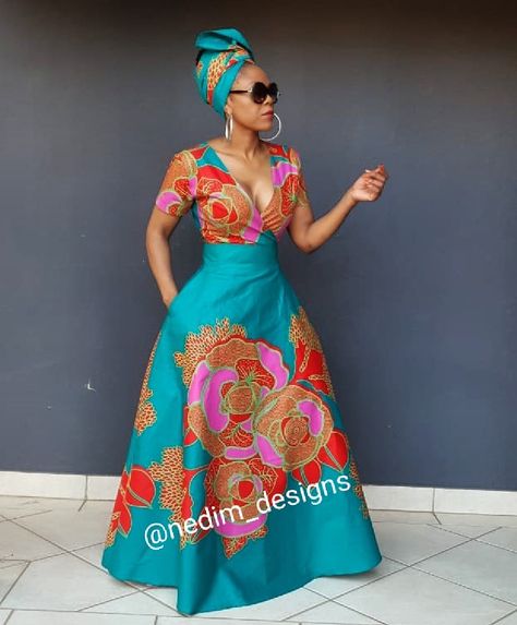 Floral Pencil Skirt Outfit, African Skirt Outfit, Ankara Long Gown Styles, African Skirts, African Fashion Designers, African Dresses Modern, Afrikaanse Mode, African Maxi Dresses, African Traditional Dresses