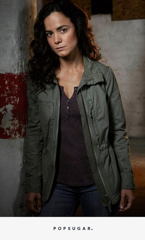 10 Things You Need to Know About the New Queen of the South, Alice Braga Teresa Mendoza, Alice Braga, South Usa, Queen Of The South, Pablo Escobar, Mendoza, Cotton Jacket, Best Tv, Serie Tv