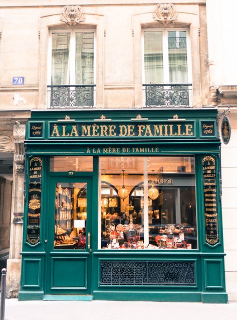 Bakery Wall Art, Parisian Bakery, Paris Printables, Paris Bakery, Cafe Idea, Parisian Store, Vista Print, Outdoor Greenhouse, Shop Facade