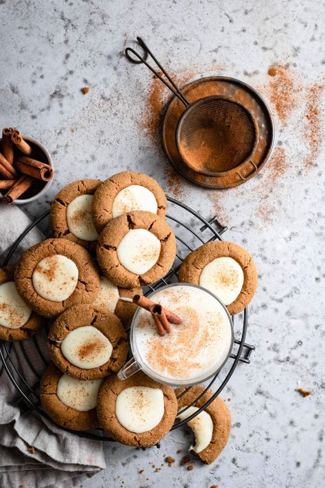 Gingerbread Thumbprint Cookies, Thumbprint Cookies Christmas, Cooking Blogs, Holiday Cookie Recipes, Thumbprint Cookies, Tea Cakes, Spaghetti Squash, Cookies Recipes Christmas, Winter Food