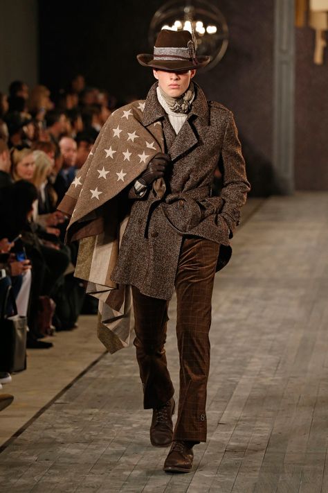 Joseph Abboud Fall 2016 Menswear collection, runway looks, beauty, models, and reviews. Faux Finish Painting, 2016 Menswear, Cowboy Outfits, Joseph Abboud, Menswear Fashion Show, Baby Cowboy, Looks Street Style, Cowboy Style, Men Style Tips