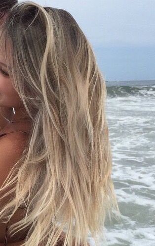 Blonde Hair Inspo Summer, Vacation Hairstyles, Hairstyles 2024, Viral On Tiktok, Going Viral, Jet Set, Blonde Hair, Blonde, Hairstyles