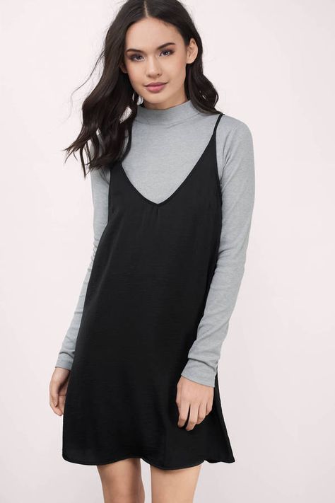 Turtle Neck Under Dress, Long Sleeve Shirt Under Dress, Long Sleeve Under Dress Outfits, Long Sleeve Under Dress, Dress With Long Sleeve Shirt Under, Shirt Under Dress, Cute Dresses For Party, Capsule Wardrobe Outfits, Stylish Fall Outfits