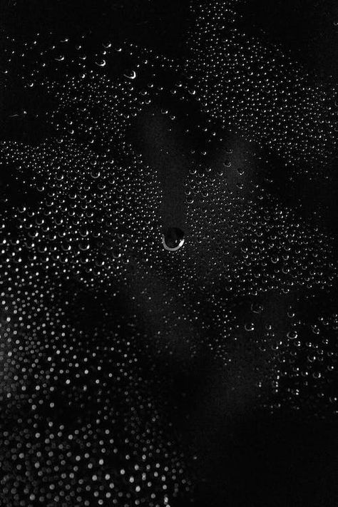 Water Black Background, Water Overlay, Paint Drop, Water Drip, 35mm Camera, Surface Water, White Charcoal, Water Droplets, Black Paper