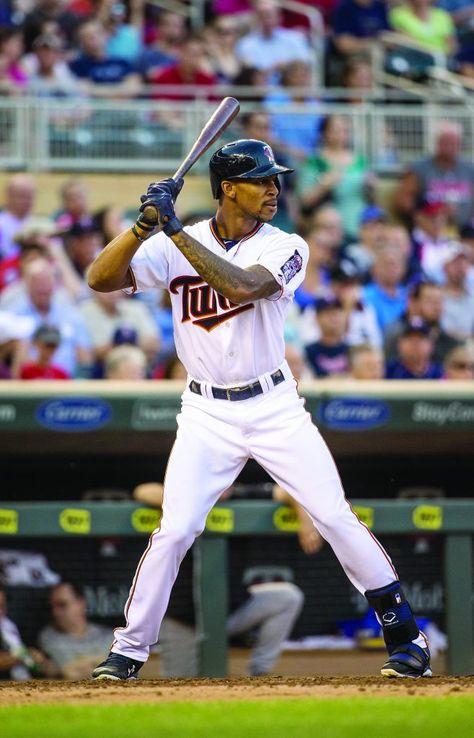 @16 with Byron Buxton - ThreeSixty Journalism Byron Buxton, Baseball Diamond, High School Baseball, Future Doctor, Sophomore Year, Play Baseball, Playing Football, Minnesota Twins, Stay In Shape