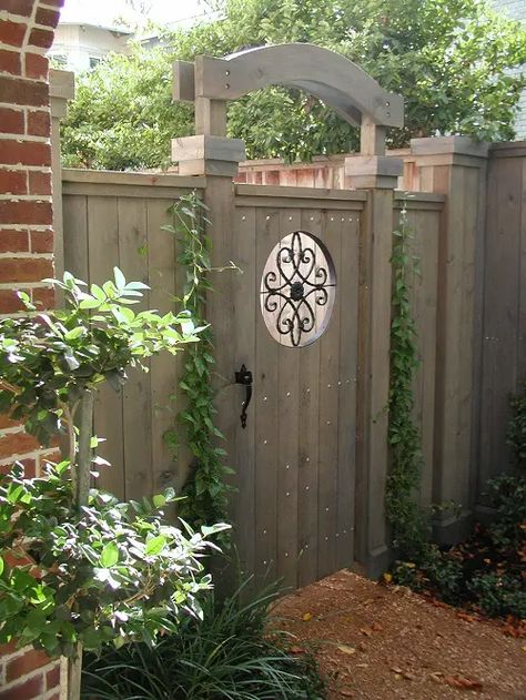 30 Eye Catching Garden Entrance Door Ideas | Balcony Garden Web Backdoor Ideas, Small Garden Gates, Garden Gate Ideas, Wooden Gate Designs, Tor Design, Wooden Garden Gate, Fence Gates, Backyard Gates, Wood Decks