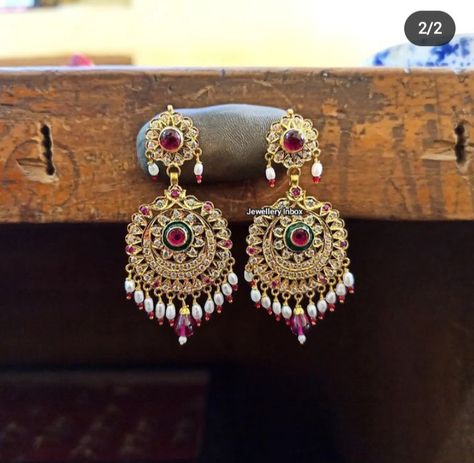 Rajputi Earrings Design Gold, Rajputi Earrings, Marwadi Jewellery, Earrings Design Gold, Vanki Designs Jewellery, Rajasthani Dress, Rajputi Jewellery, New Gold Jewellery Designs, Gold Jewellry