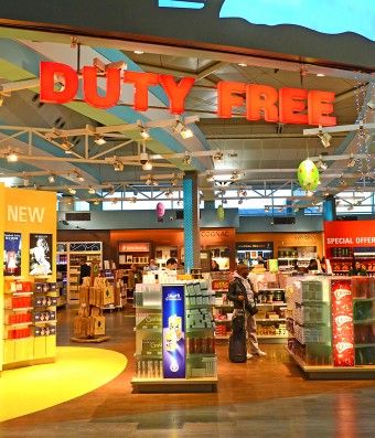 Duty Free stores -where do they come from. Duty Free Shop, Plane Flight, Travel Retail, In Airport, Airport Parking, Airport Design, Turkish Airlines, Business Class, Business Insider