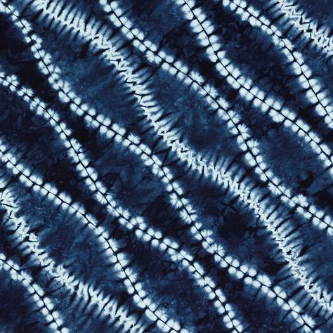 Stitched Shibori Patterns, Stitched Shibori Techniques, Shibori Motif, Shibori Pattern Design, Shibori Fashion, Stitched Shibori, Shibori Tutorial, Shibori Textiles, Shibori Diy