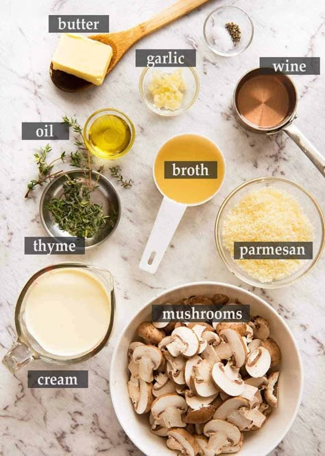 Ingredients to make a great Creamy Mushroom Sauce Mushroom Sauce Recipe, Mushroom Cream Sauces, Recipetin Eats, Creamy Mushroom Sauce, Makanan Diet, Creamy Mushrooms, Steak Sauce, Mushroom Sauce, Homemade Sauce