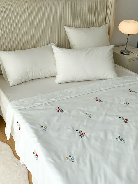 White  Collar  Fabric Floral Bedspreads Embellished   Home Textile Embroidery Bedsheets Design, Bed Sheets Ideas Bedrooms, Bed Sheets Ideas, Bedsheets Ideas, Bed Sheet Curtains, Bed Sheets Sale, Bedsheets Designs, Embroidered Sheets, Aesthetic Bedding