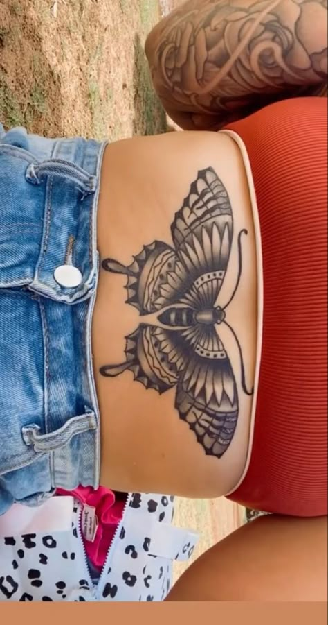 Tato Panda, Tattoos Moth, Simple Tato, Moth Tattoos, Abdomen Tattoo, Tummy Tattoo, Tato Paha, Stomach Tattoos Women, Bauch Tattoos