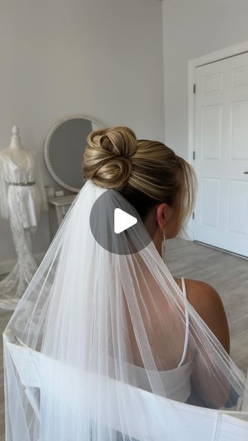 Corinne Bridal Hairstylist on Instagram: "Veil placement on a highbun 🤍🤍  #veilplacement #highbun #bridalhair #updo" Wedding Hair Updo Veil Under, Hair Updos For Bride, Loose Bun Wedding Hair With Veil, Wedding Hair Veil Under Bun, Wedding Updo High Bun With Veil, Low Bun Bride Hair With Veil, High Pony With Veil, High Bun And Veil, French Twist Updo With Veil