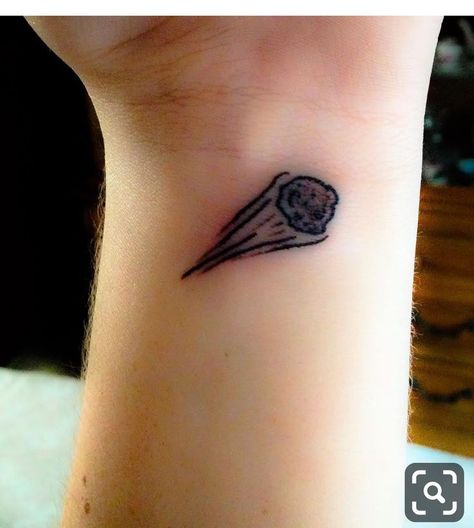 Meteor Tattoo, Comet Tattoo, Best Neck Tattoos, Planet Tattoos, Tattoo Reference, Neck Tattoos, Stick And Poke, Neck Tattoo, Inspirational Tattoos