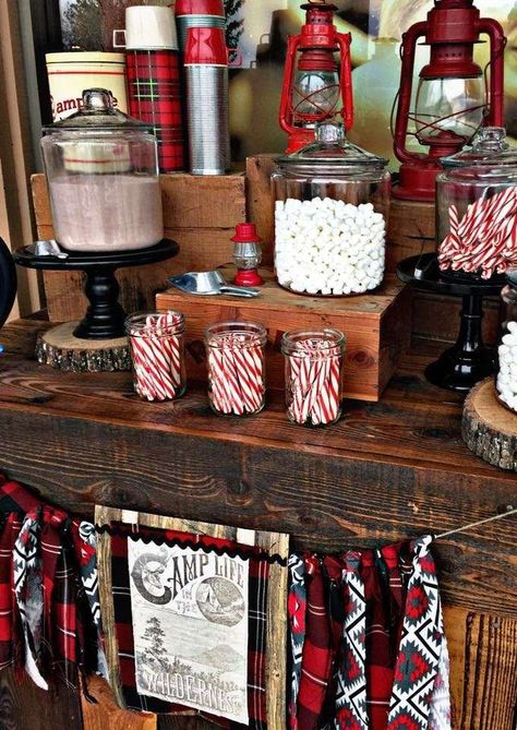 Flannel Party, Camp Birthday, Rustic Camping, Lumberjack Birthday Party, Camping Christmas, Christmas Party Table, Camping Summer, Lumberjack Birthday, Christmas Party Ideas