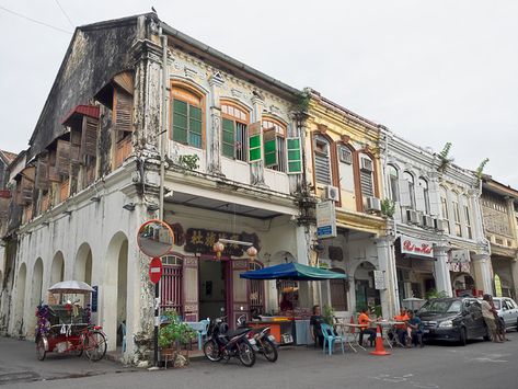 Chinese Shophouse Row in George Town, Penang, Malaysia Malaysian Culture, Malaysia Penang, George Town Penang, Georgetown Penang, Penang Island, Clay Roof Tiles, Pulau Pinang, Terracotta Floor, George Town