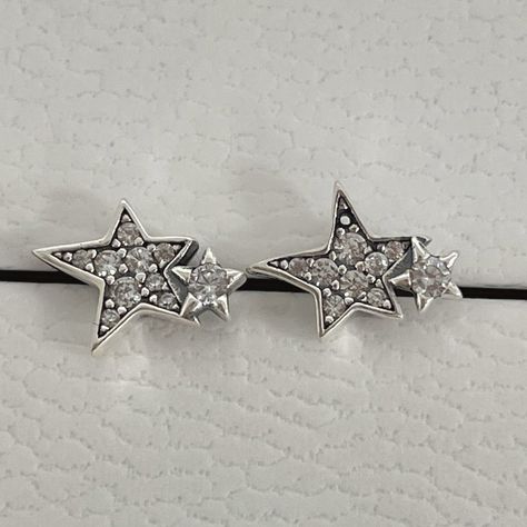 Pandora Sparkling Asymmetric Stars Stud Earrings S925 Silver With Box S925 Silver New Unused Comes With A Box Pandora Star Earrings, Pandora Jewlery, Pandora Star, Pandora Earrings, Jewelry Pandora, Star Earrings Stud, Pandora Silver, Pandora Bracelets, Star Studs