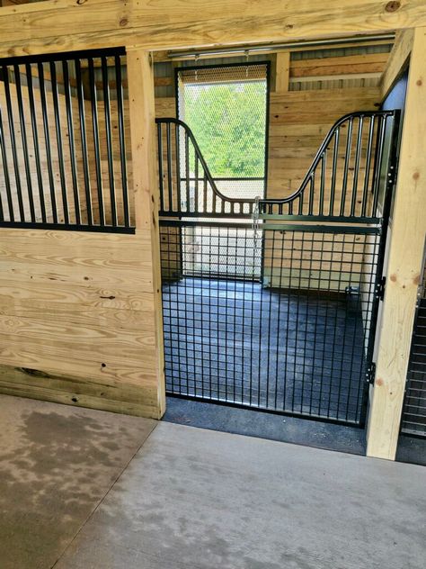 Win a Stall Gate + Learn About Their Versatility - STABLE STYLE Horse Stalls Doors, Stall Fronts, Stable Style, Stall Door, Barn Stalls, Dream Horse Barns, Horse Stall, Dream Barn, Dutch Door